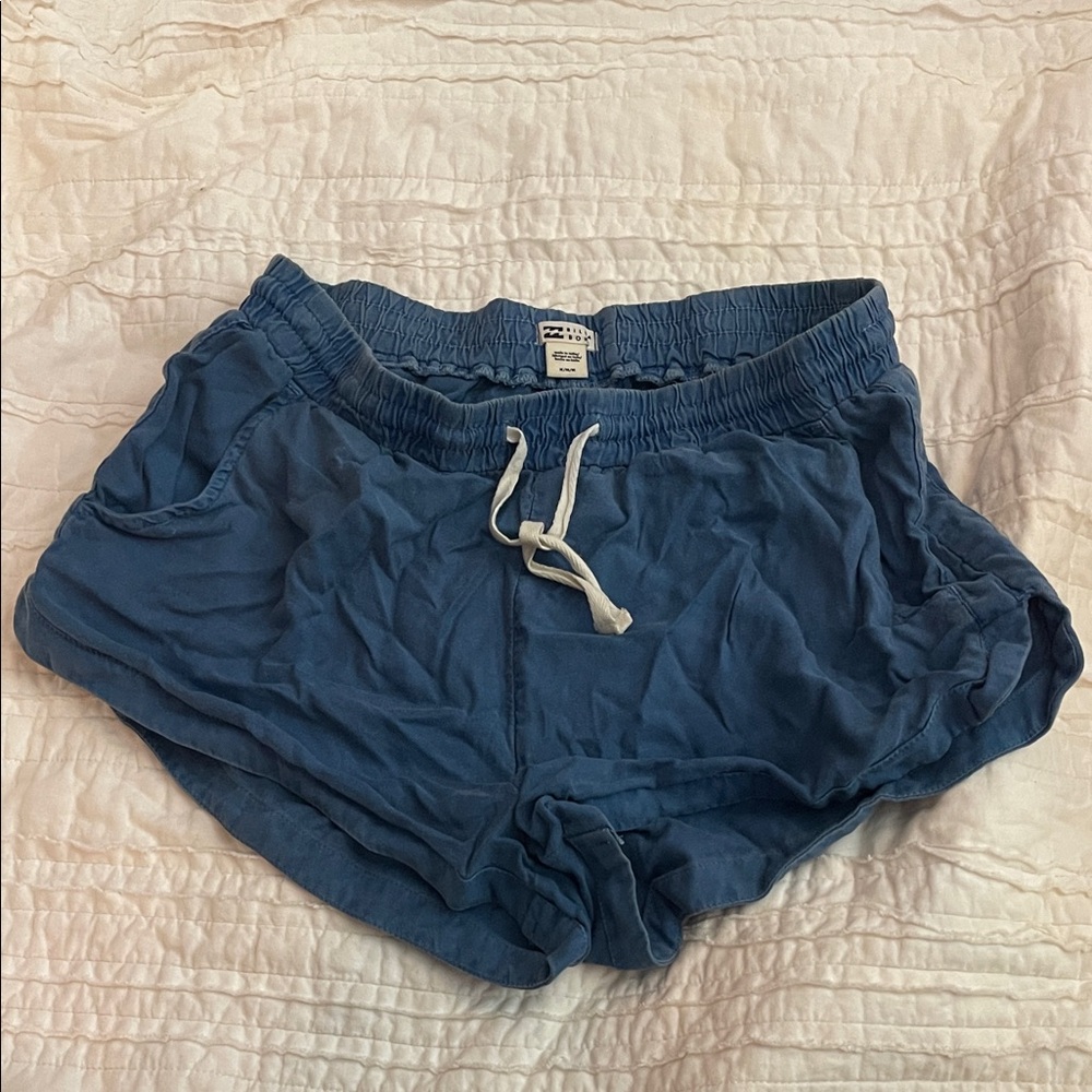 Billabong Road Trippin Elastic Waist Shorts -  size medium